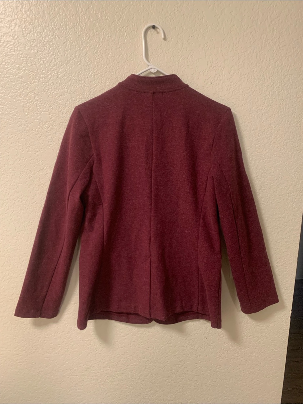 Banana Republic Women's Burgundy Single-Button Blazer - Picture 3 of 4
